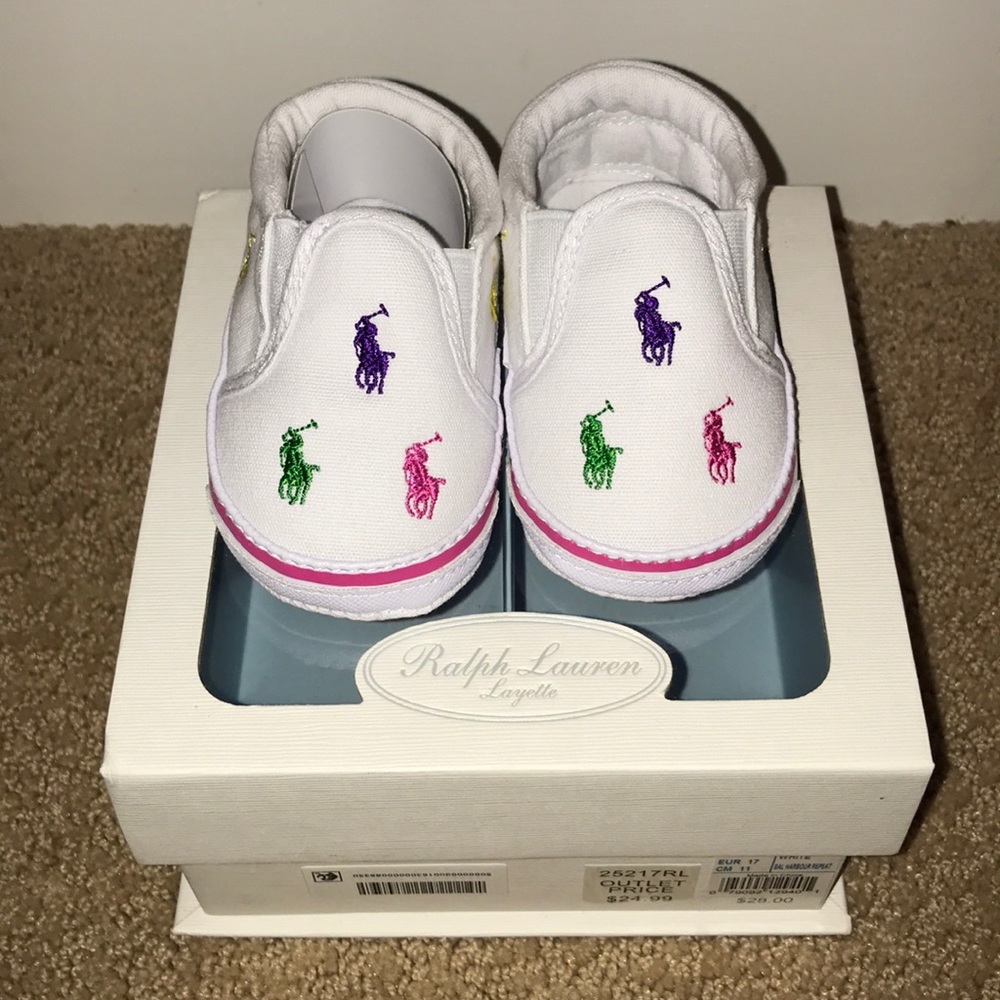 Ralph Lauren Infant Size 2 White Layette Shoes